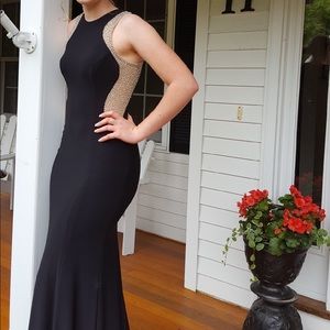 black prom dress